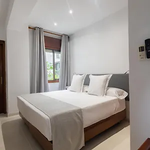 https://hostal-la-costa.es-andalucia.com