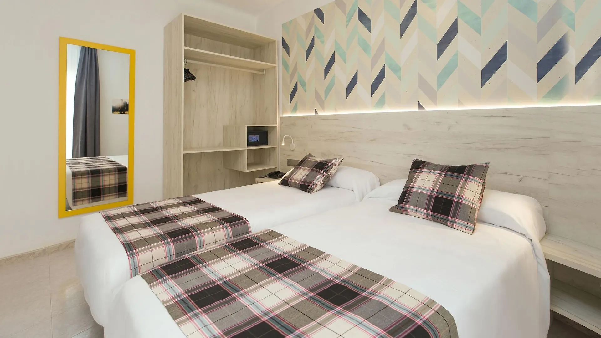 Hotel Vibra Lei Ibiza - Adults Only 3*, Ibiza-stad Spanje
